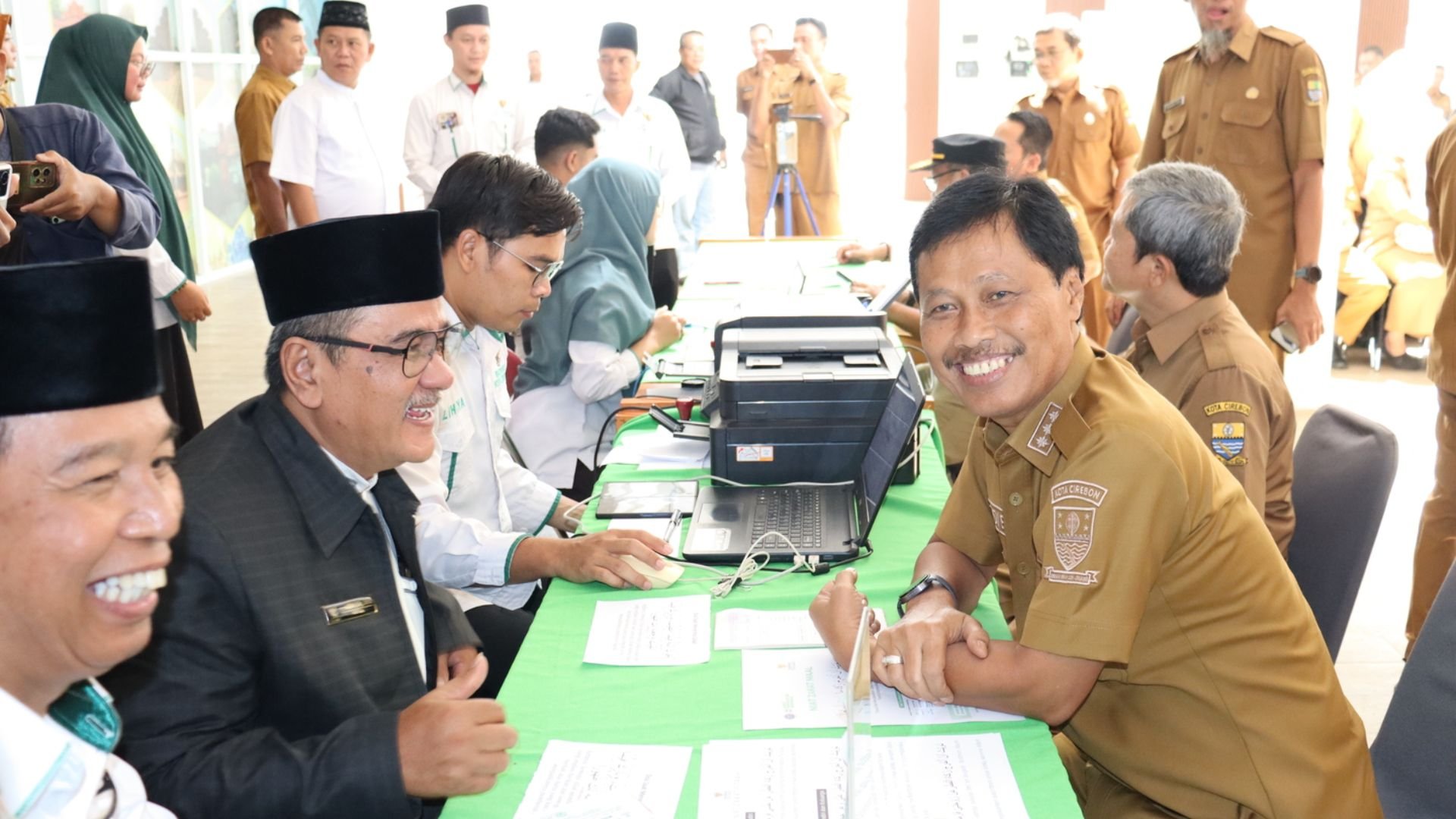 Wali Kota Resmikan Layanan Pembayaran Zakat 2026, Ajak ASN dan Masyarakat Berbagi Melalui BAZNAS
