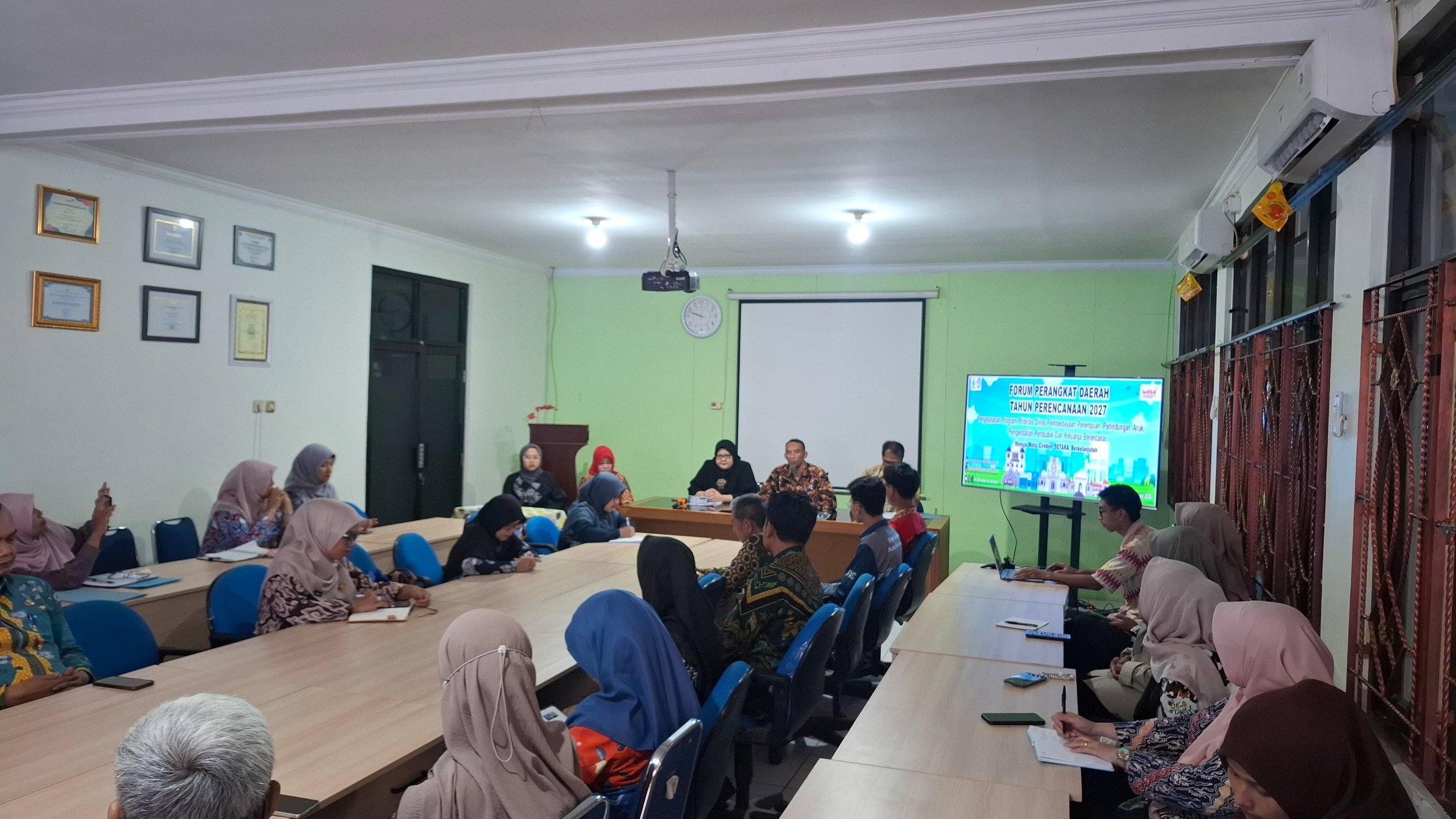Forum Perangkat Daerah DP3APPKB Kota Cirebon Perkuat Kolaborasi Menuju Pembangunan Keluarga dan Perlindungan Anak 2027