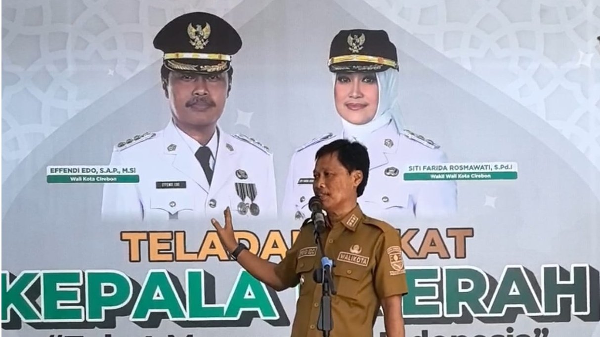 Teladan Zakat Kepala Daerah, Wali Kota Cirebon Ajak Pejabat Tak Kalah Patuh Bayar Zakat
