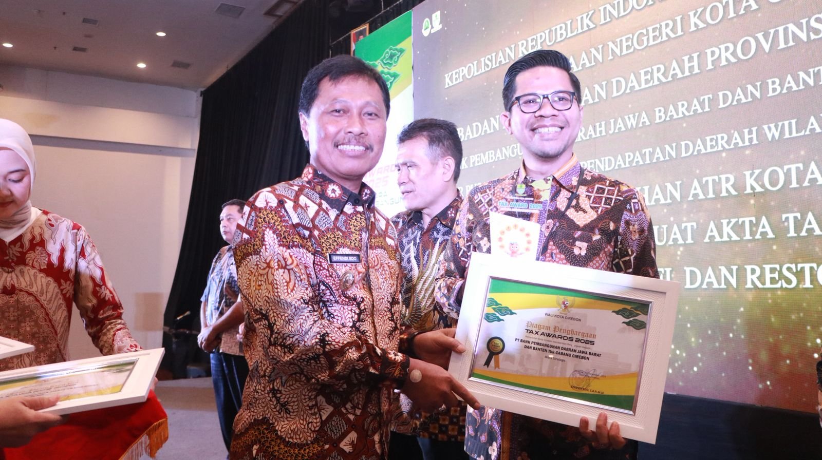 Tax Awards 2025, Apresiasi Pemkot Cirebon untuk Wajib Pajak sebagai Pilar Pembangunan