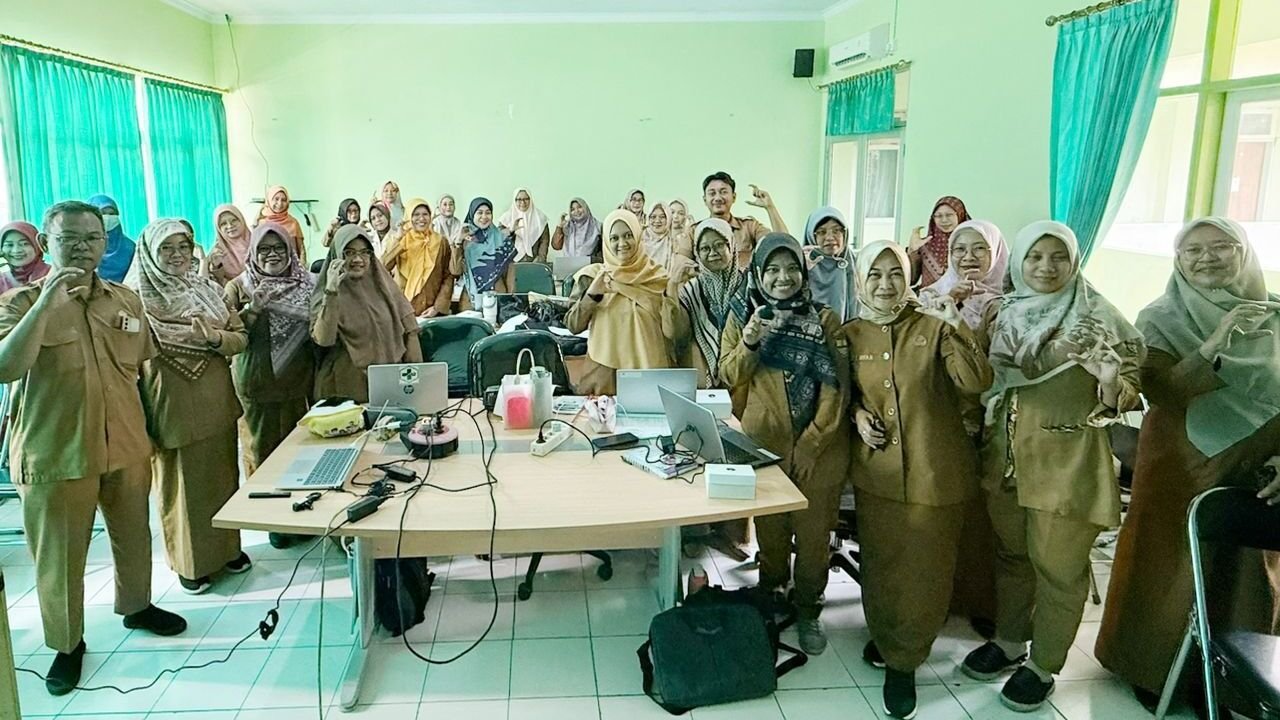 Sosialisasi dan Koordinasi Penanganan Kasus Kejadian Ikutan Pasca Imunisasi (KIPI)