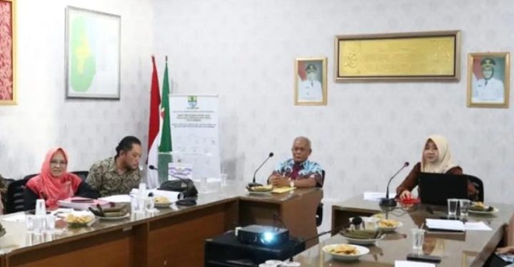 DPMPTSP telah melaksanakan rapat evaluasi pelaksanaan survey Kepuasan Masyarakat Triwulan II  tahun 2022