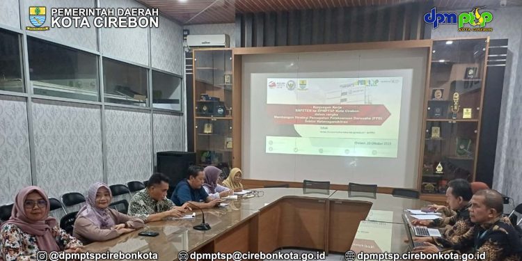 Kunjungan kerja BAPETEN Ke DPMPTSP Kota Cirebon