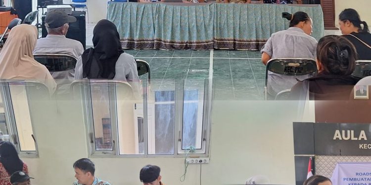 Dpmptsp Kota Cirebon Mengadakan Kegiatan Roadshow OSS RBA ke – 5 Kecamatan di Kota Cirebon