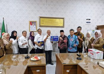 Dpmptsp kota Cirebon menerima kunjungan dari Dpmptsp Bengkulu