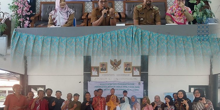 Road show NIB (Nomor Induk Berusaha) di Lima Kecamatan Kota Cirebon